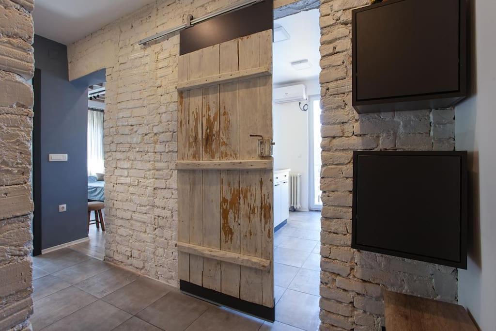Mihajlovik Lux Apartment In Heart Of Skopje Exterior foto