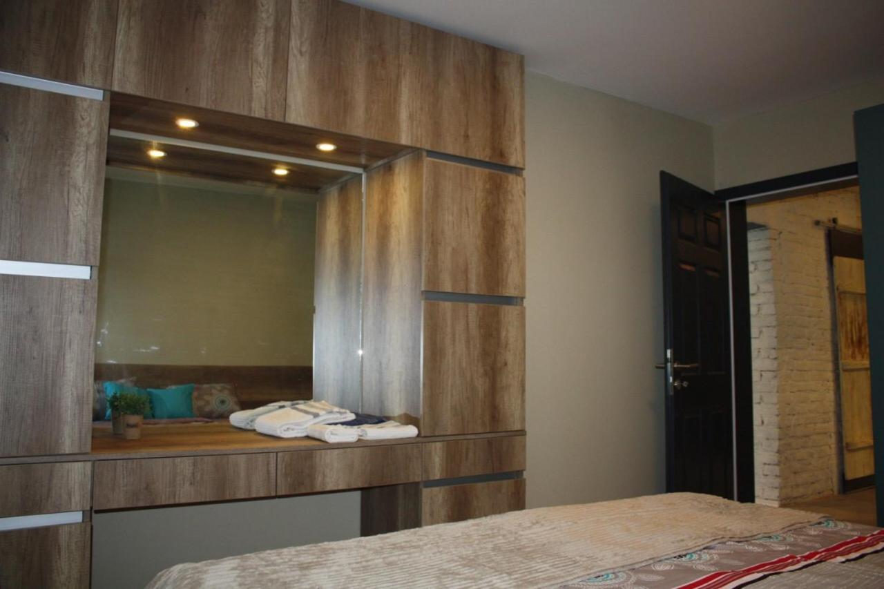 Mihajlovik Lux Apartment In Heart Of Skopje Exterior foto